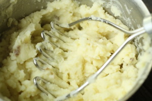 Mash potatoes