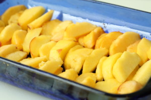 Sliced Peaches in Cake Pan