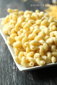 Close up of smoked macaroni and cheese