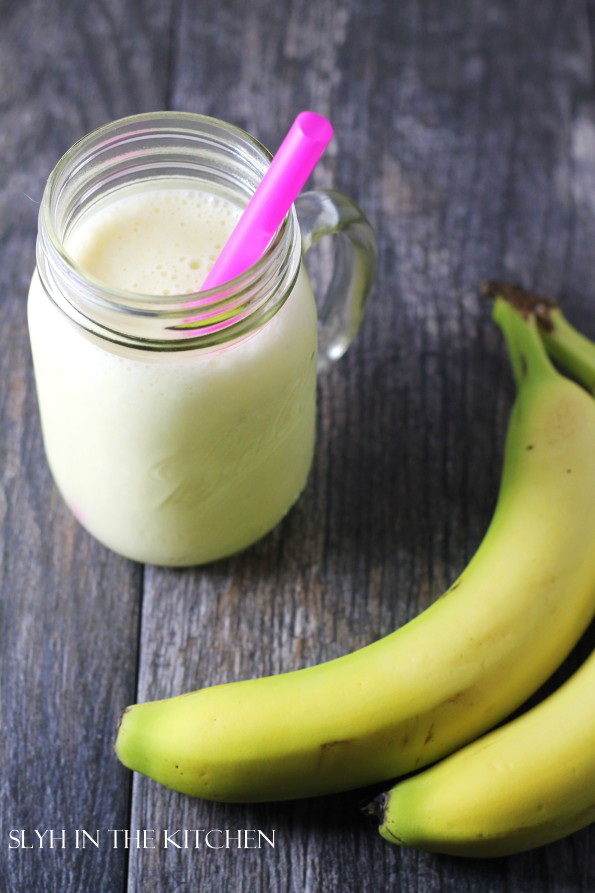 Pineapple Banana Smoothie 2