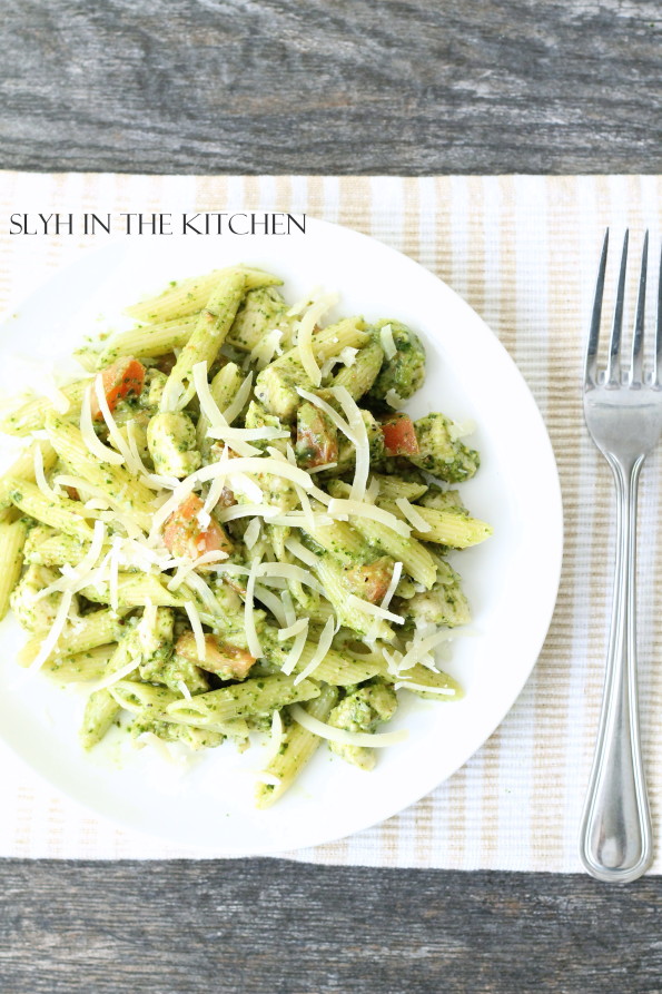 Chicken with Spinach Pesto Penne