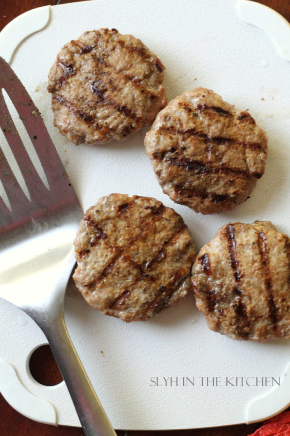 grilled-pork-burgers