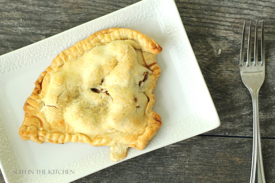 Rustic Caramel Apple Hand Pies Slyh in the Kitchen